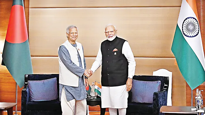 ‘গোলকধাঁধা’য় বাংলাদেশ-ভারত সম্পর্ক