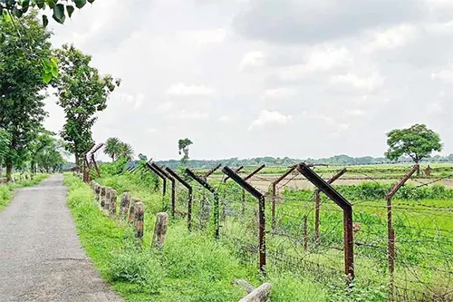 পুশইন-পুশব্যাক ও সীমান্তে  লাঞ্ছিত মানবতা