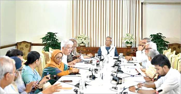 ঘরে বাইরে সরকারের হ-য-ব-র-ল অবস্থা